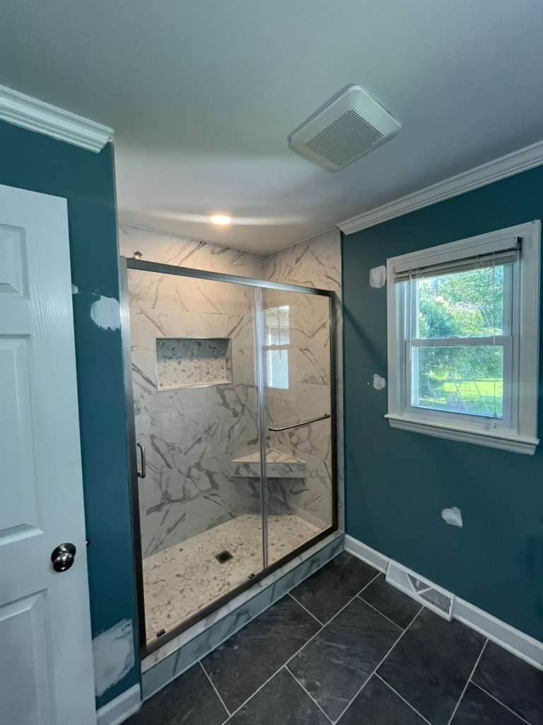 Bathrooms Remodeling